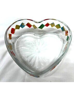 Heart-Shaped Glass Bowl With Colorful Diamond Pattern